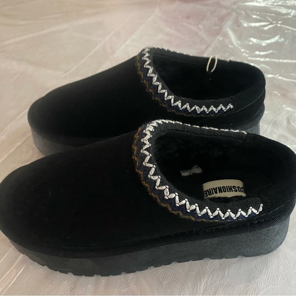 Black platform slipper boots